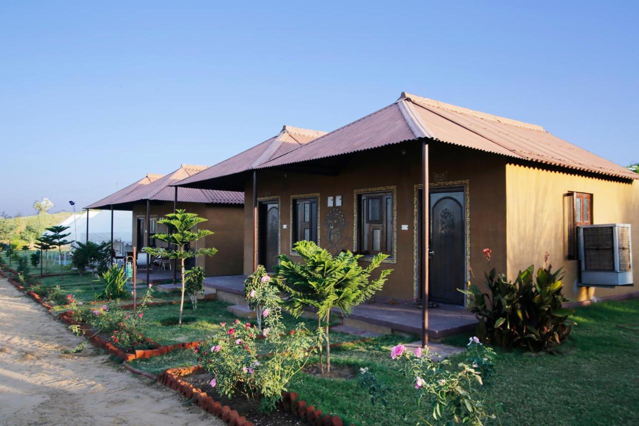Pushkar Adventure Desert Camp ภายนอก รูปภาพ